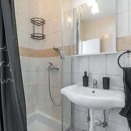 Apartment Makarska City * מאקרסקה