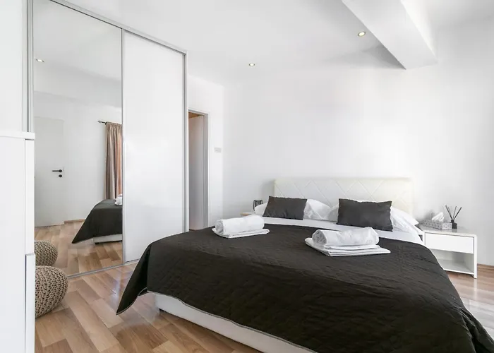 Apartment Makarska City Apartman